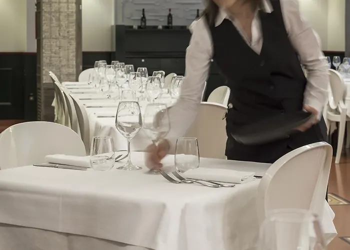 Hotel Montreal 3*