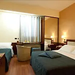 Hotel Montreal