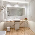 Hotel Montreal