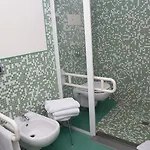 Hotel Montreal 3*