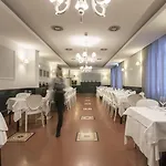 Montreal Hotel