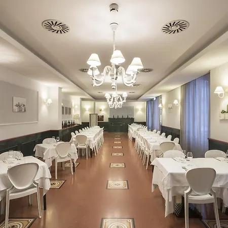 Montreal Hotel Ragusa